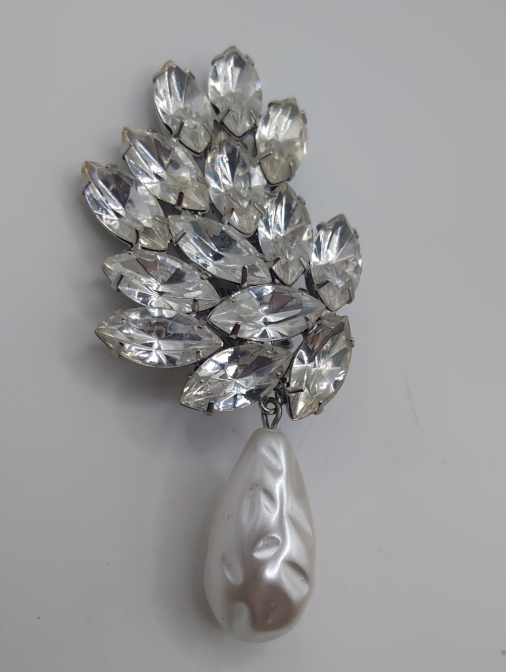 Thelma Deutsch Navette Statement Earrings With A Drop Faux Pearl Clip On Vintage - Picture 6 of 8